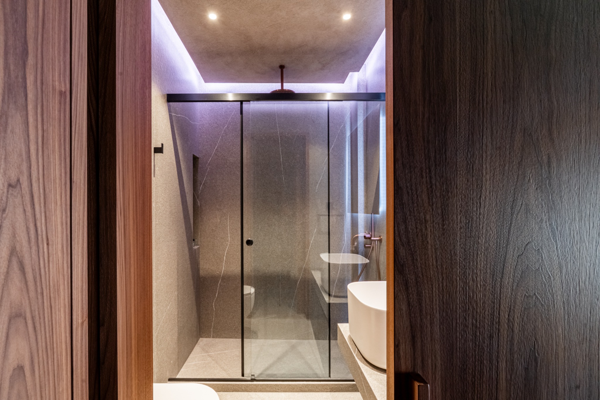 Superior Triple Room — photo 8