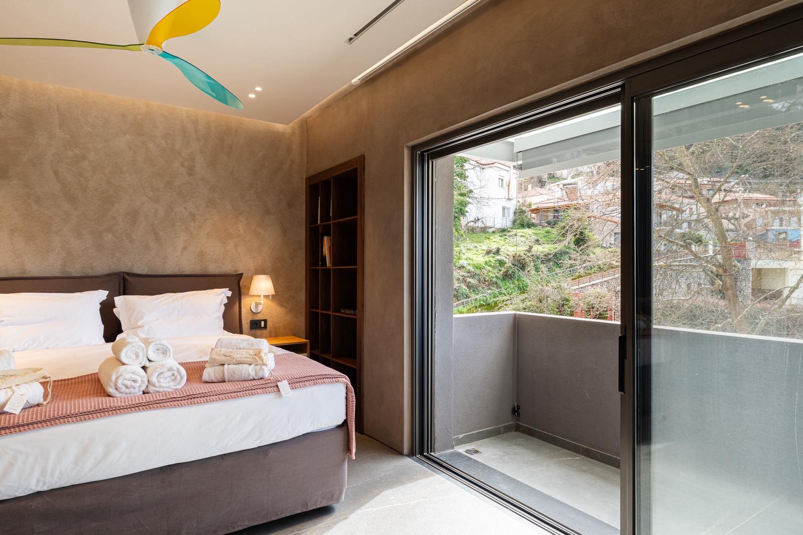 Superior Triple Room — photo 3